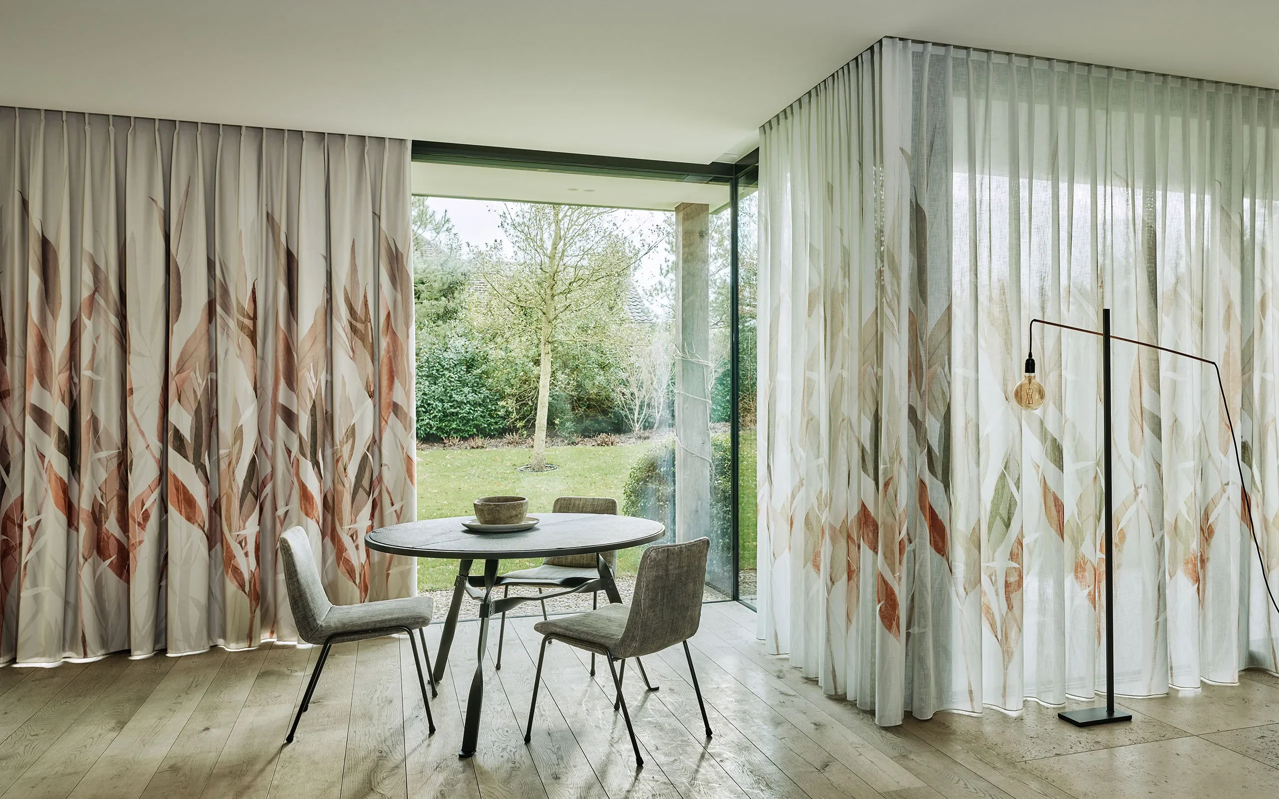 1346-Inbetweens_sfeer1 1346-Inbetweens_sfeer1